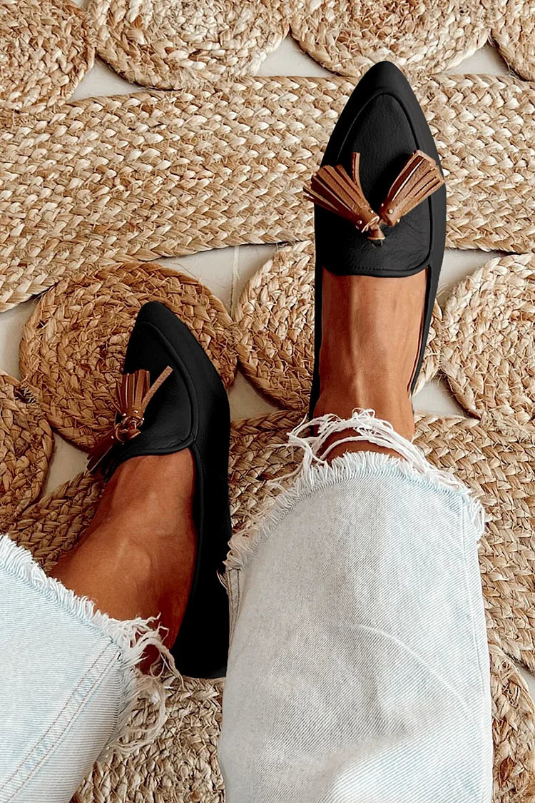 Comfortable Black Loafers for Women with Tassel Pointed Toe Style