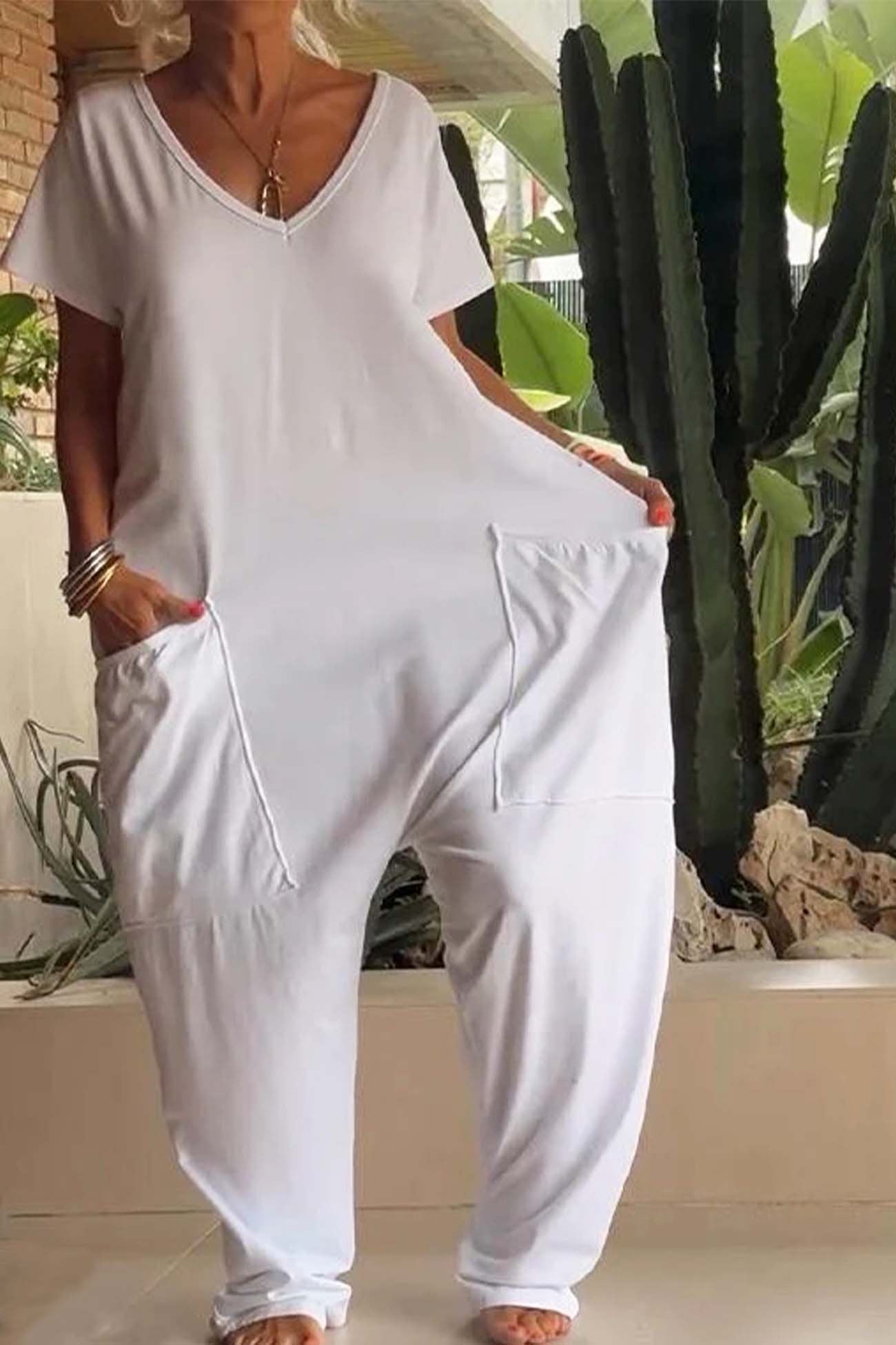 Effortless Linen Jumpsuit for Women with V-Neck Short Sleeve Wide Leg Pocket Casual Style