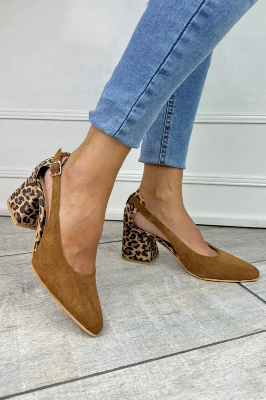 Comfortable Light Brown Leopard Heels for Women with Slingback Pointed Toe Style