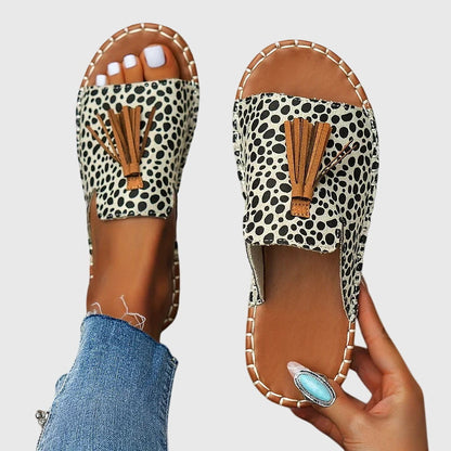 Comfortable Sandals for Women with Toe Ring Tassel Detail Ethnic Print Flat Sole Casual Flip Flop Style
