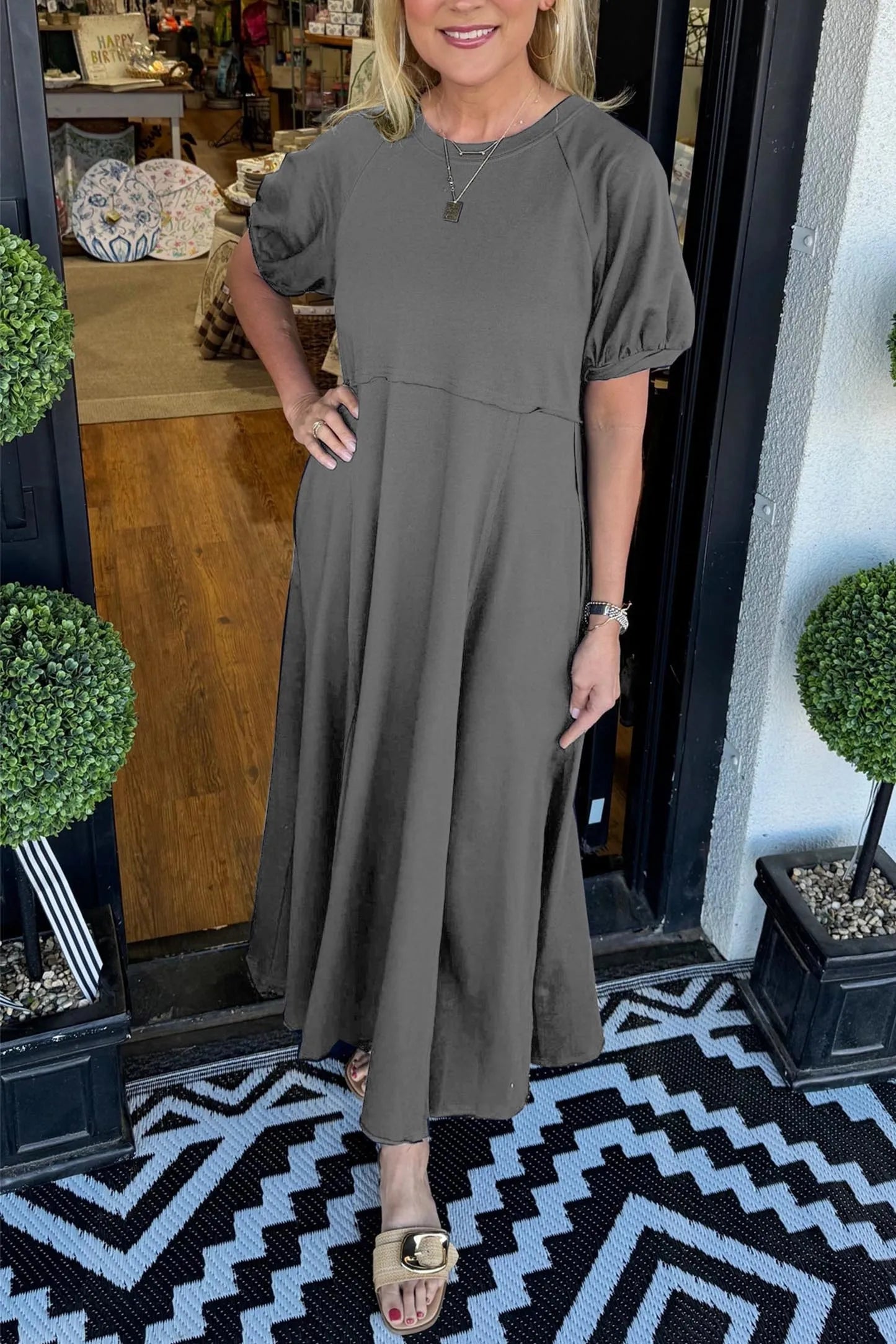Elegant Maxi Dress for Women with Round Neck Puff Sleeve