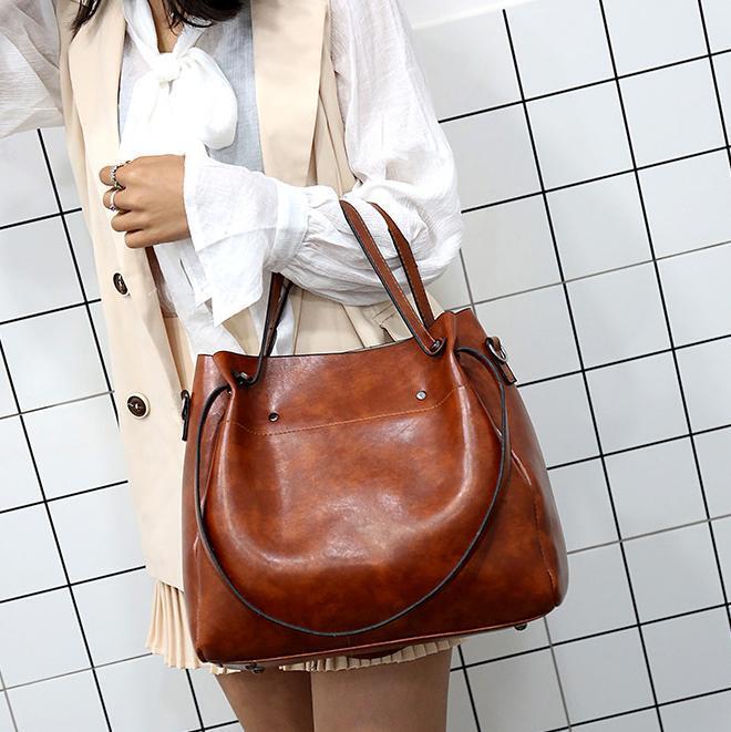 Effortless Two Piece Set for Women with Retro Casual Style