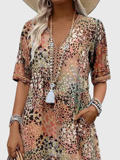 Effortless Boho Print Casual Maxi Dress for Women with V-Neck Half Sleeve Pocket Style