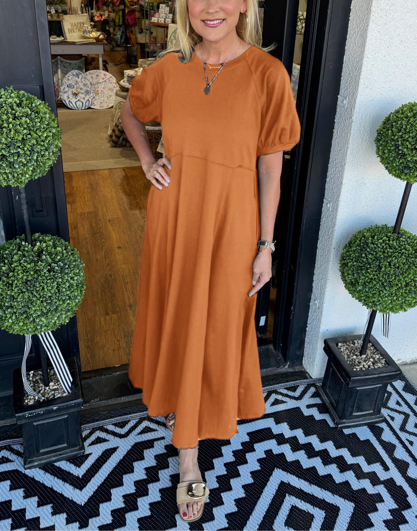 Elegant Maxi Dress for Women with Round Neck Puff Sleeve
