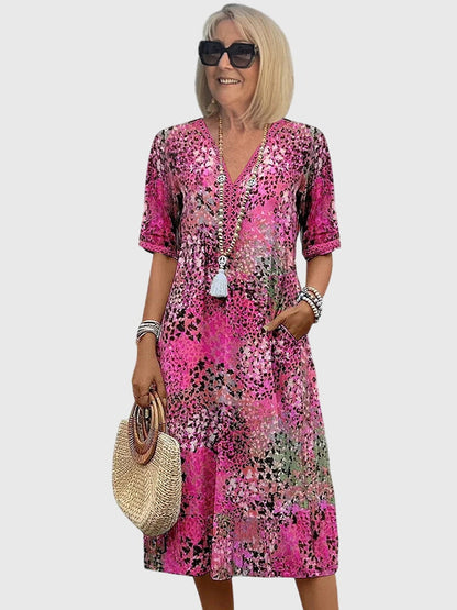 Effortless Boho Print Casual Maxi Dress for Women with V-Neck Half Sleeve Pocket Style