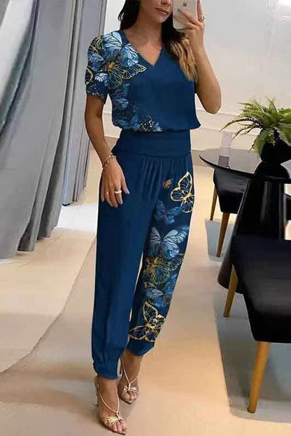 Effortless Two-Piece Set for Women with V-Neck Short Sleeve Top Elastic Waist Wide Leg Pants Casual Style