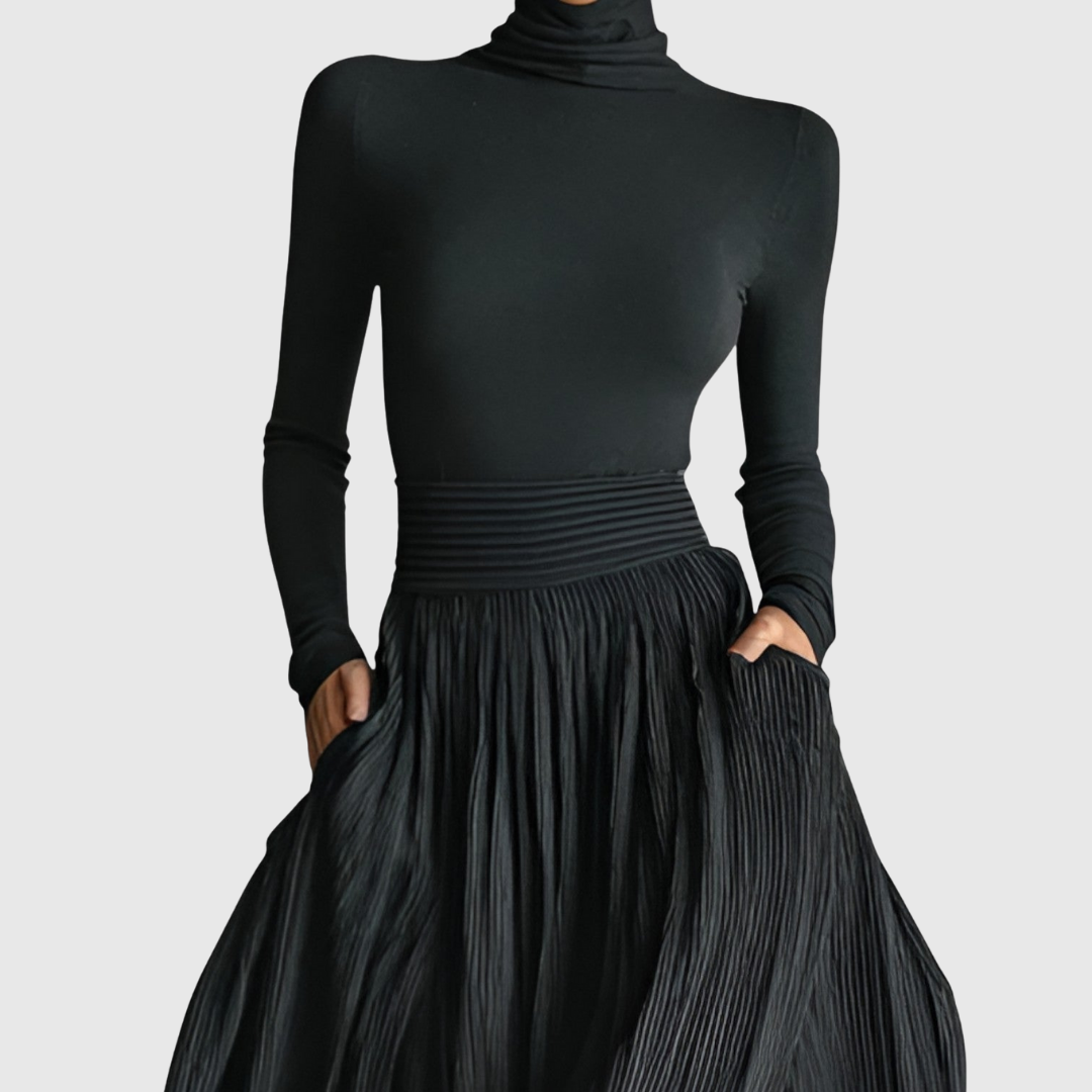 Elegant Black Maxi Skirt for Women with High Waist Pleated Flowing Slit Pocket Casual Style