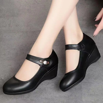 Comfortable Heels for Women with Cushioned Low Heel Breathable Style