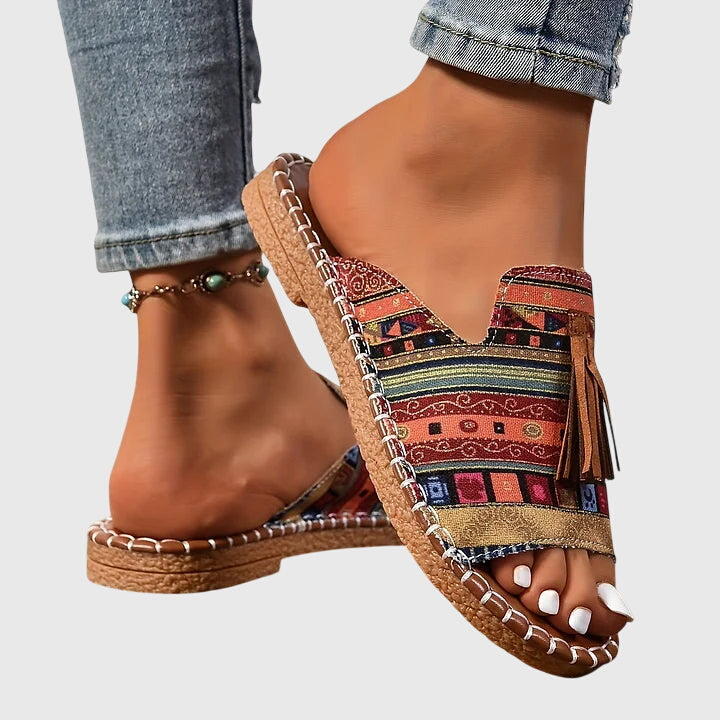 Comfortable Sandals for Women with Toe Ring Tassel Detail Ethnic Print Flat Sole Casual Flip Flop Style