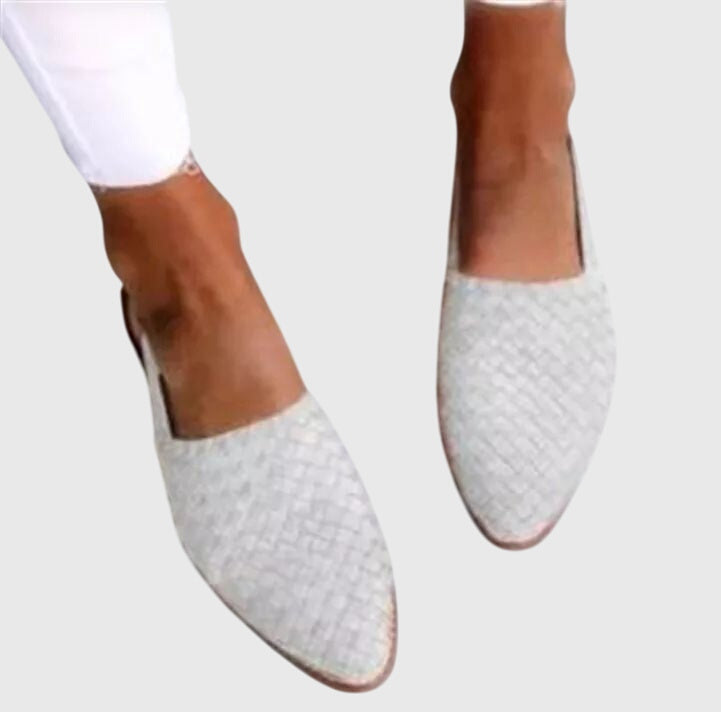 Comfortable Woven Loafer for Women with Pointed Toe Slip On Flat Orthopedic Casual Style