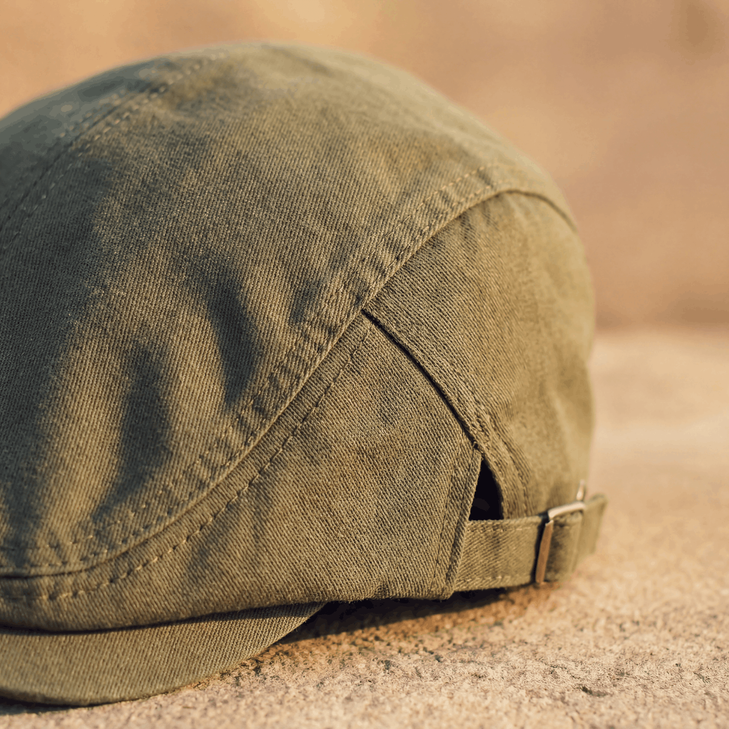 Comfortable Cap for Men with Retro Driver Design