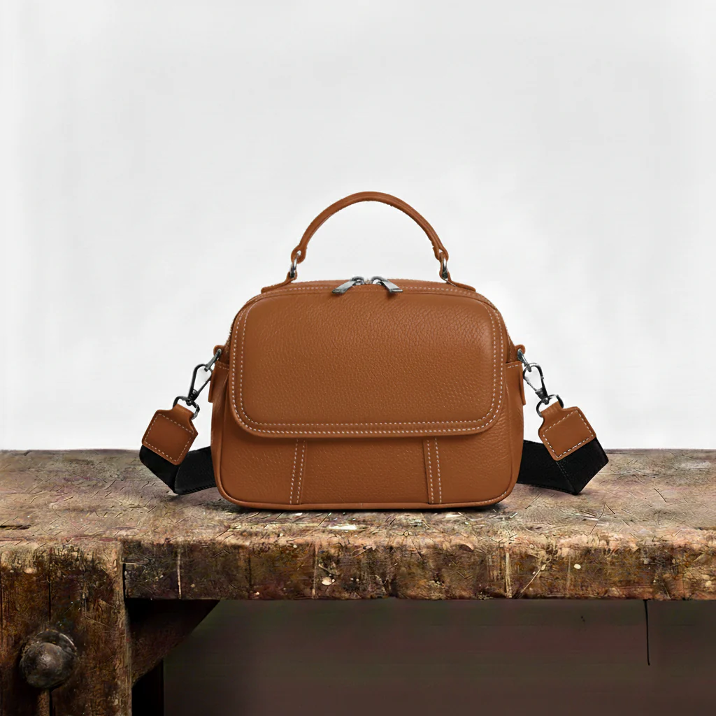 Stylish Shoulder Bag for Women with Minimalist Design