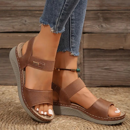 Comfortable Sandals for Women with Open Toe Style