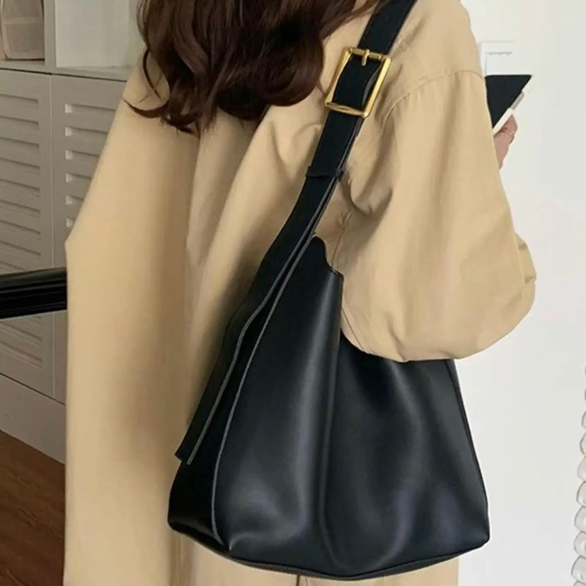 Elegant Shoulder Bag for Women with Buckle Design