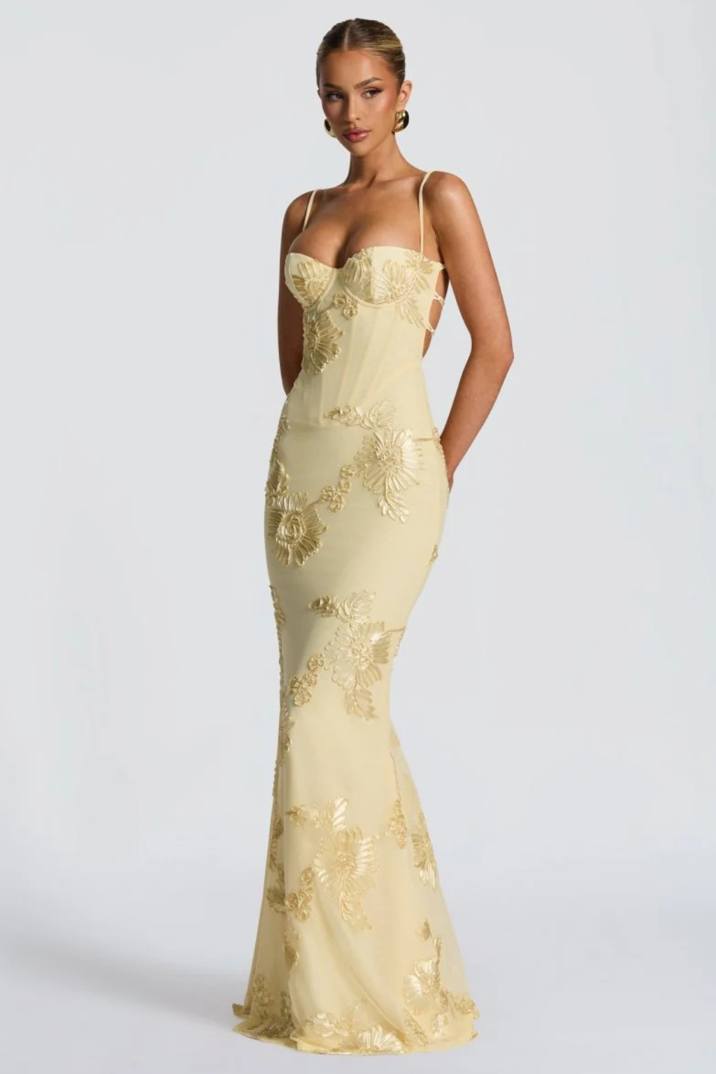 Elegant Formal Wedding Guest Dress for Women with Sweetheart Corset Spaghetti Strap Floral Embroidered Maxi Style