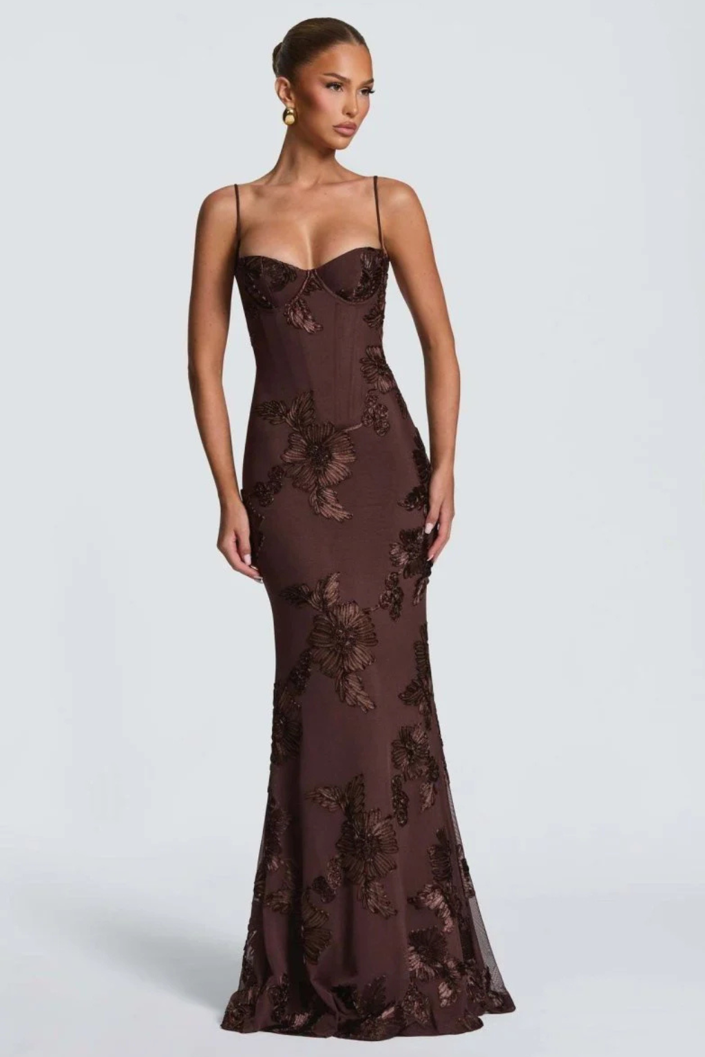 Elegant Formal Wedding Guest Dress for Women with Sweetheart Corset Spaghetti Strap Floral Embroidered Maxi Style