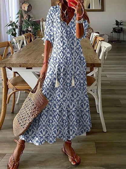 Elegant Mini Dress for Women with V Neck Vintage
