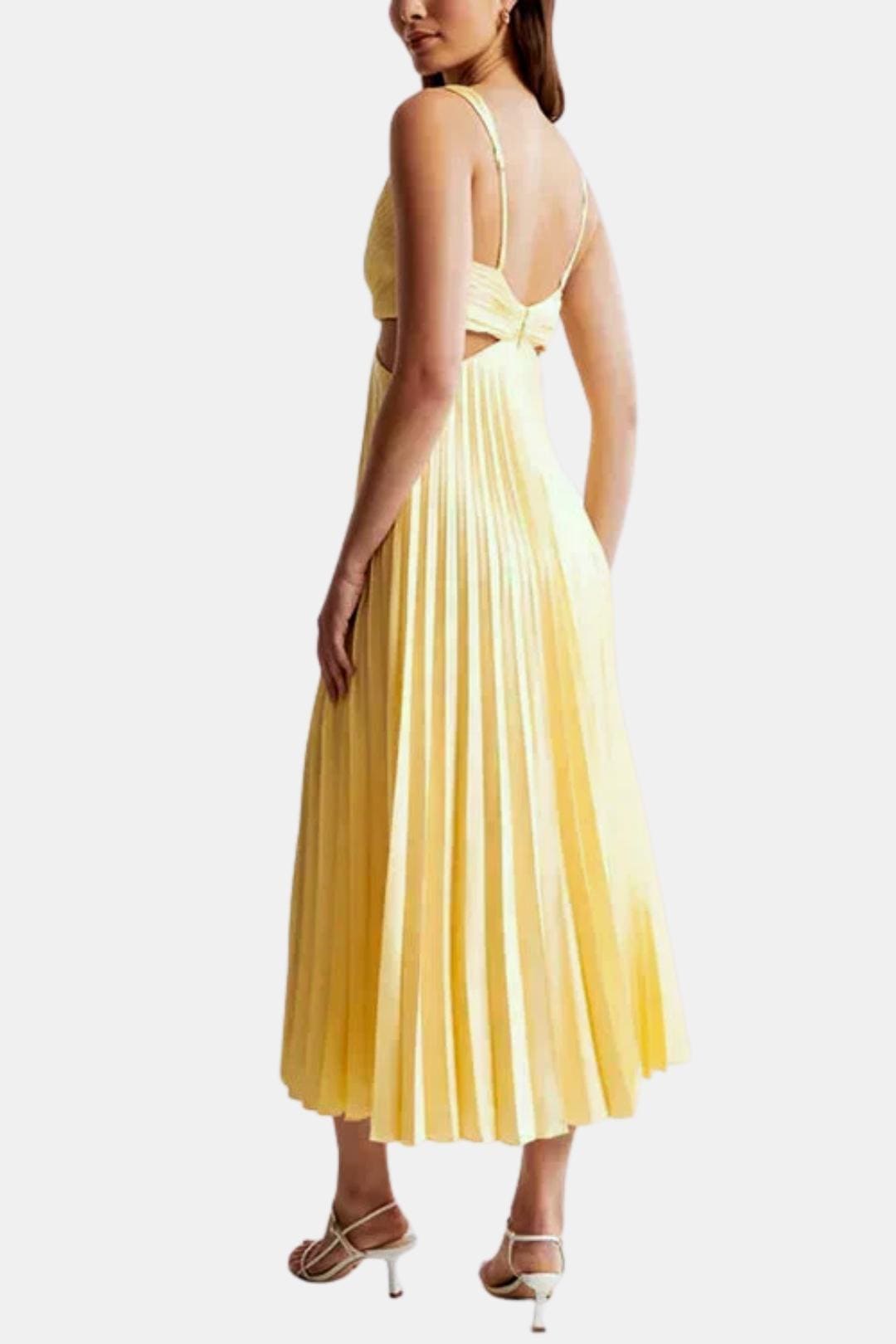 Elegant Cocktail Dress for Women with Deep V-Neck Sleeveless Side Cutout Pleated A-Line Midi Style