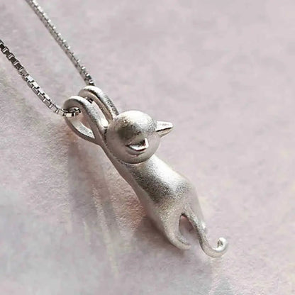 Elegant Necklace for Women with Silver Cat Design