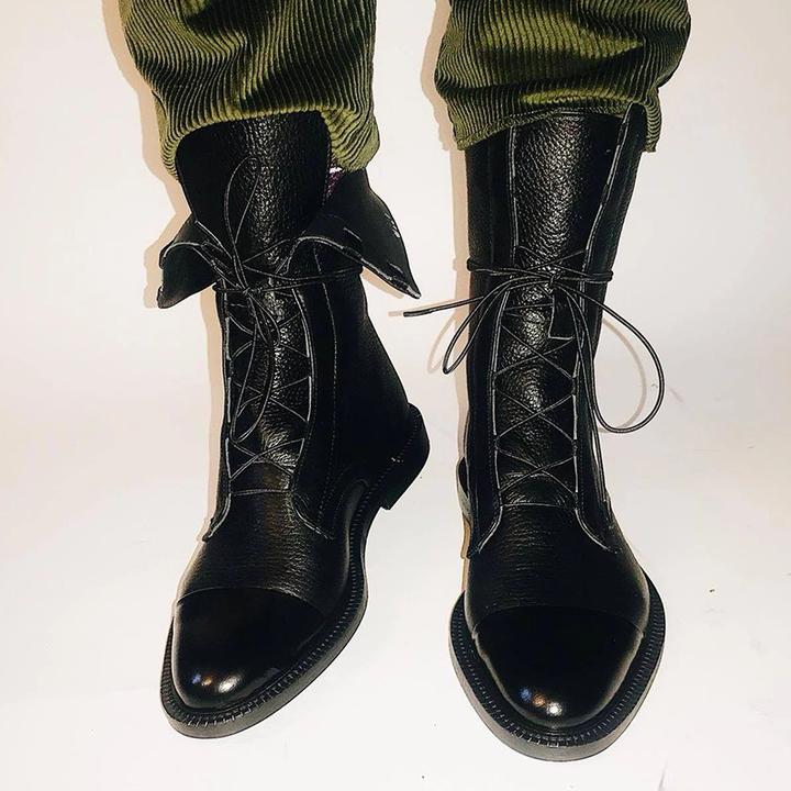 Comfortable Boots for Women with Lace Up Ankle Style