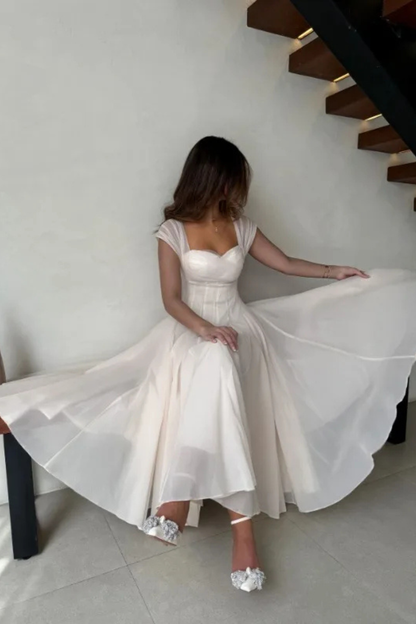 Elegant Formal Wedding Guest Dress for Women with Sweetheart Neck Tulle Corset Bodice Flared Midi Style