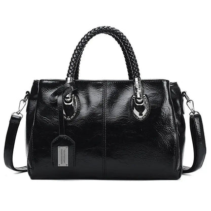 Stylish Shoulder Bag for Women with Retro Design Vintage