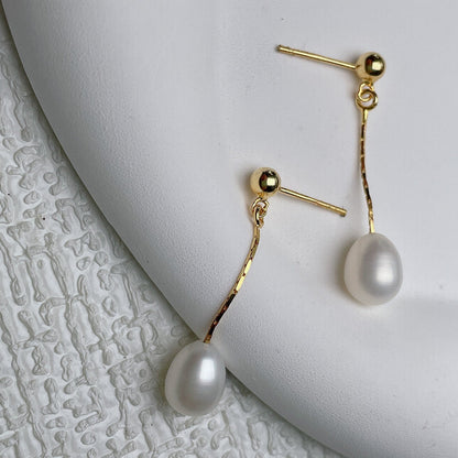 Elegant Pearl Earrings for Women with Casual Drop Design