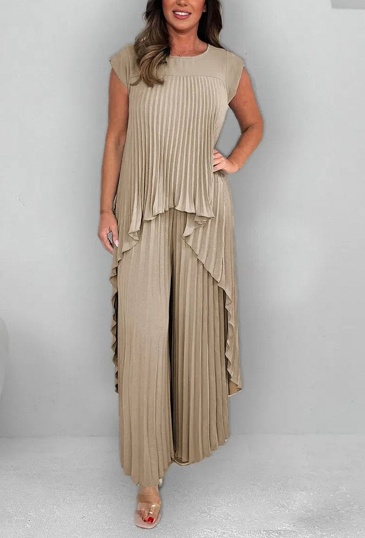 Comfortable Two Piece Set for Women with Short Sleeve