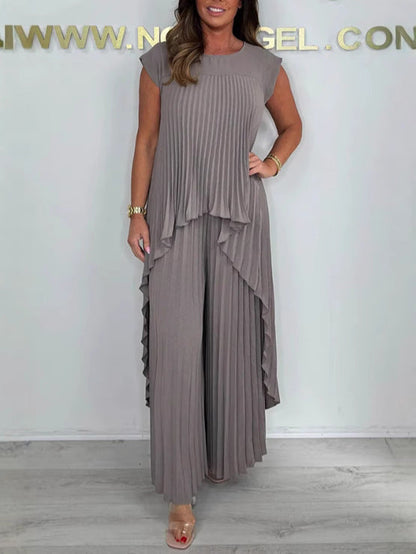 Comfortable Two Piece Set for Women with Short Sleeve