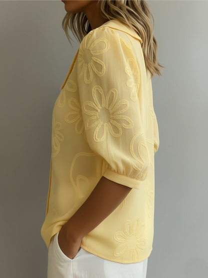 Stylish Floral Blouse for Women with Round Neck Short Sleeve
