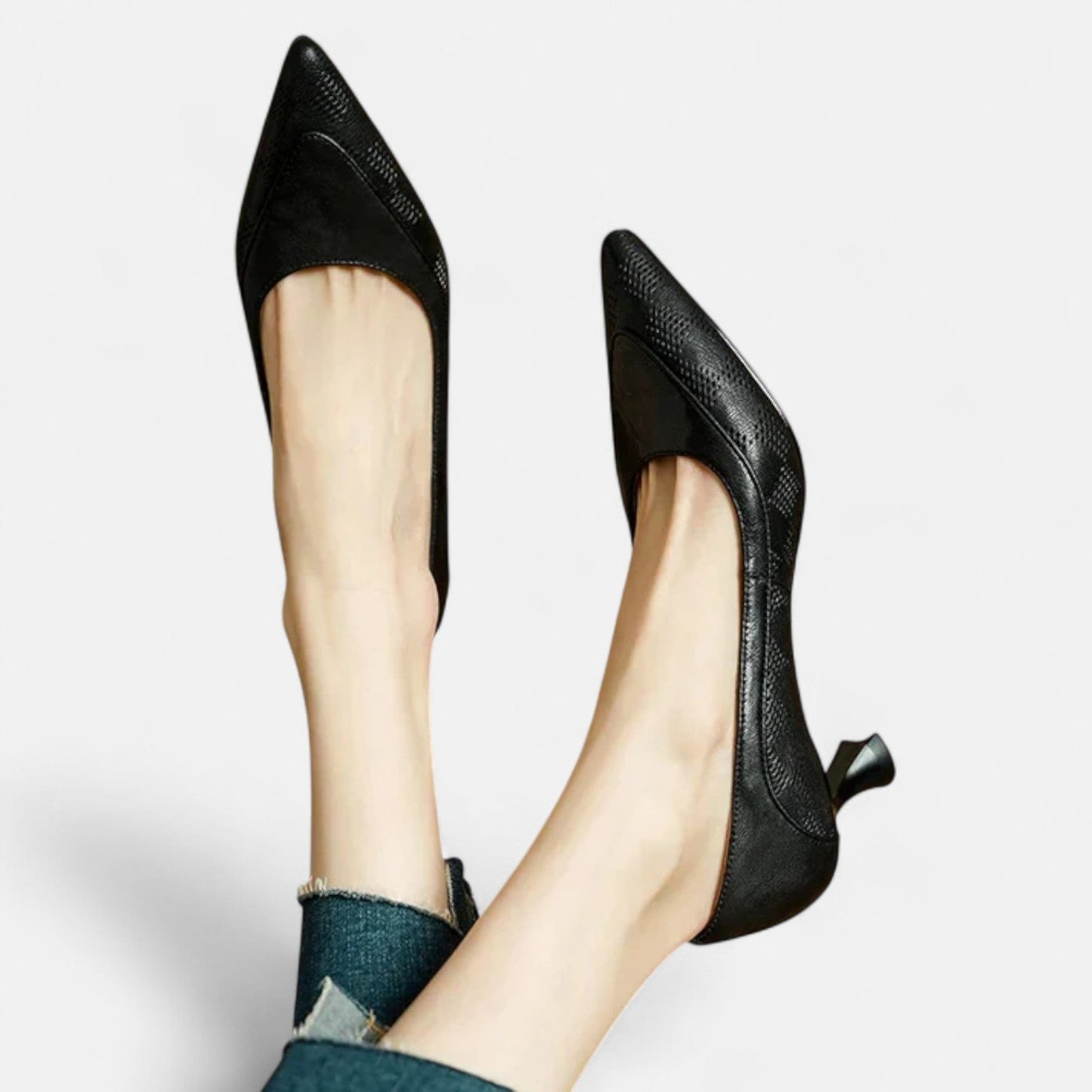 Comfortable Heels for Women with Kitten Heel Cushioned Breathable Style