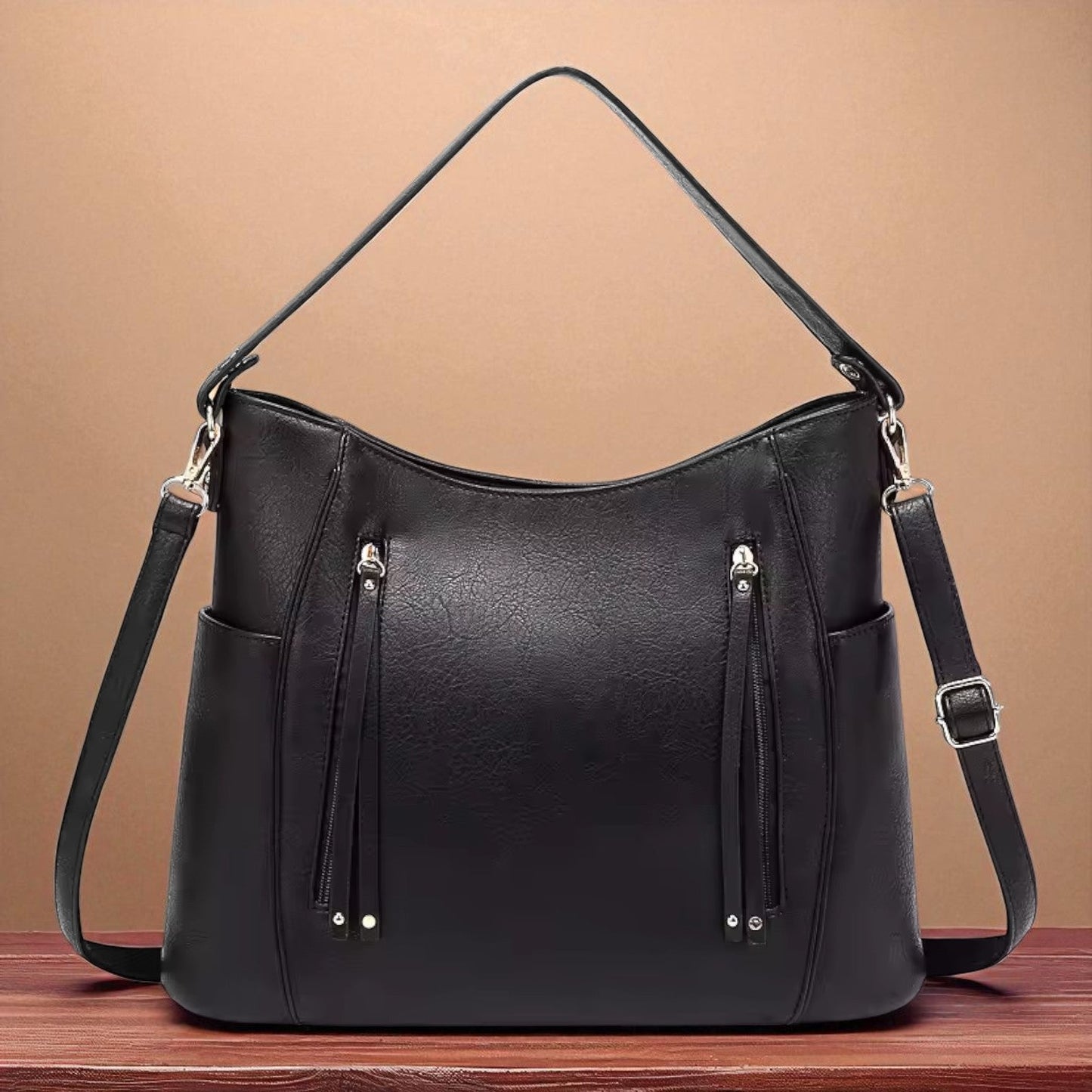 Effortless Shoulder Bag for Women with Vintage Design
