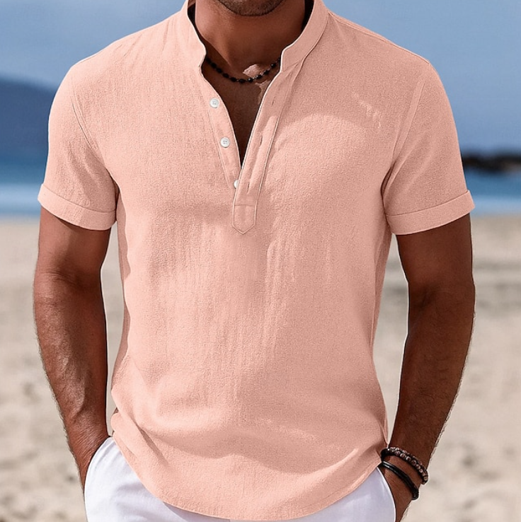 Effortless Button Down Shirt for Men with Short Sleeve
