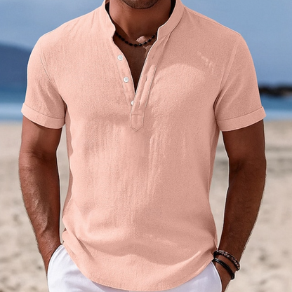 Effortless Button Down Shirt for Men with Short Sleeve