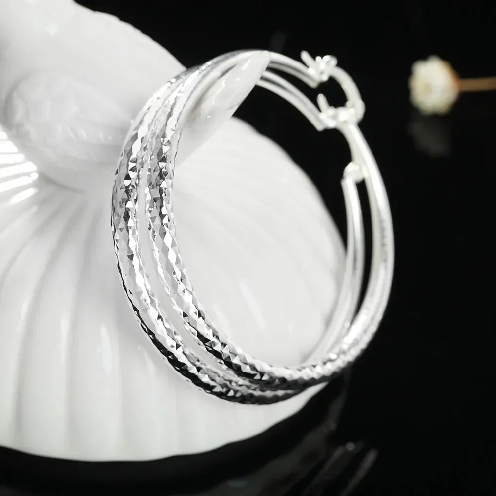 Elegant Earrings for Women with Retro Silver Design