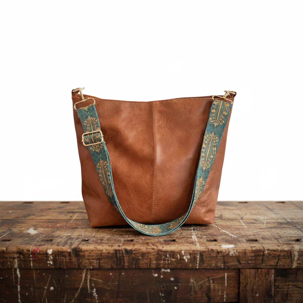 Stylish Brown Crossbody Bag for Women with Vintage Design