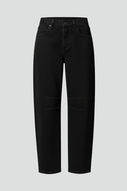 Effortless Relaxed Black Jeans for Women with High Waist Straight Leg Style