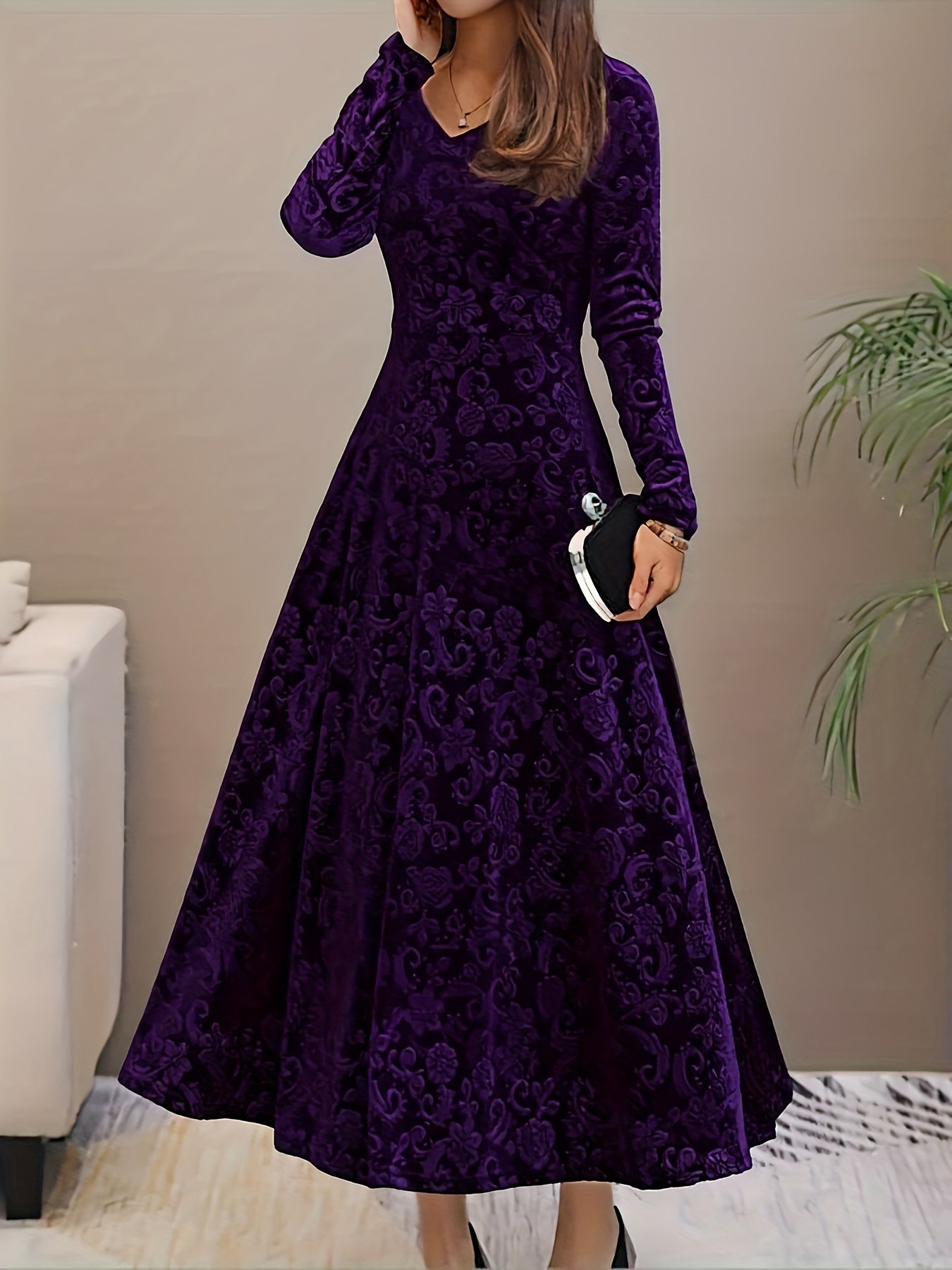 Effortless Midi Dress for Women with V Neck Long Sleeve
