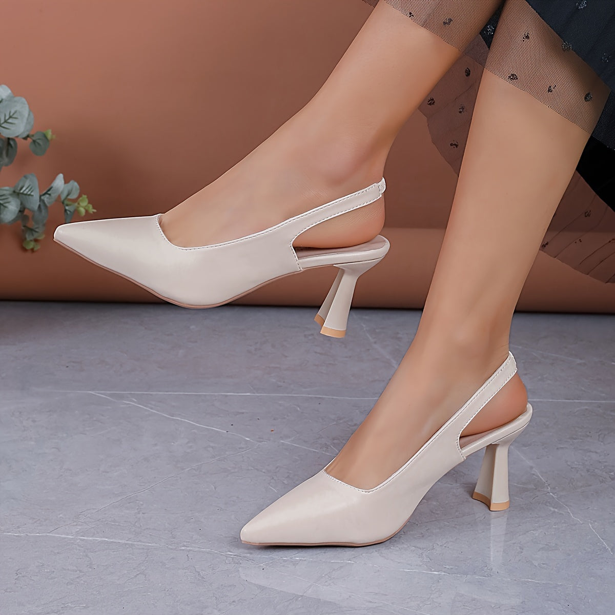 Stylish Heels for Women with Slingback Pointed Toe Style