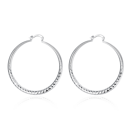 Elegant Earrings for Women with Retro Silver Design