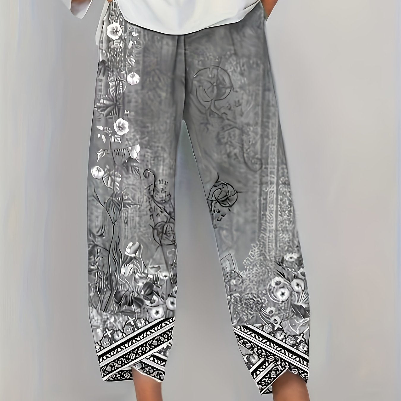 Comfortable Pants for Women with Cropped Elastic Waist