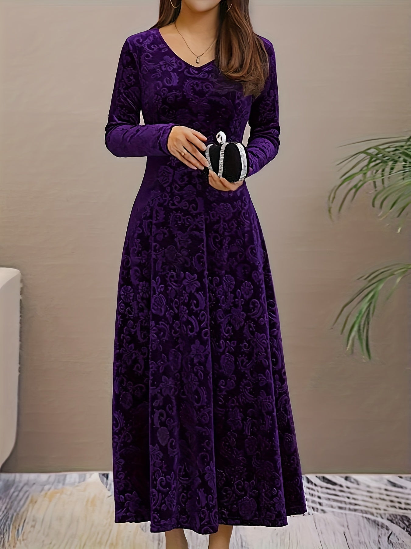 Effortless Midi Dress for Women with V Neck Long Sleeve