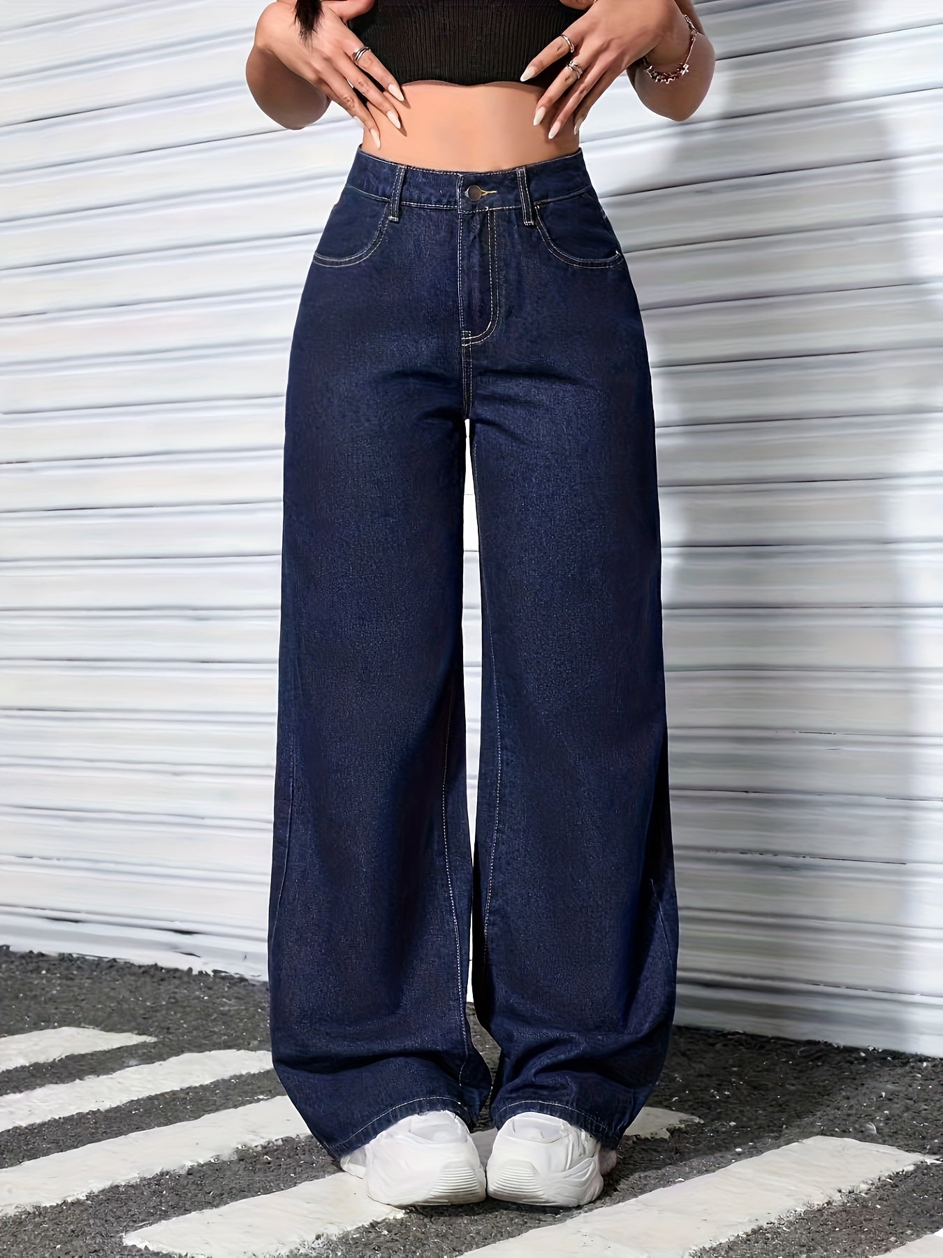Effortless Relaxed Wide Leg Jeans for Women with High Waist Flowing Style