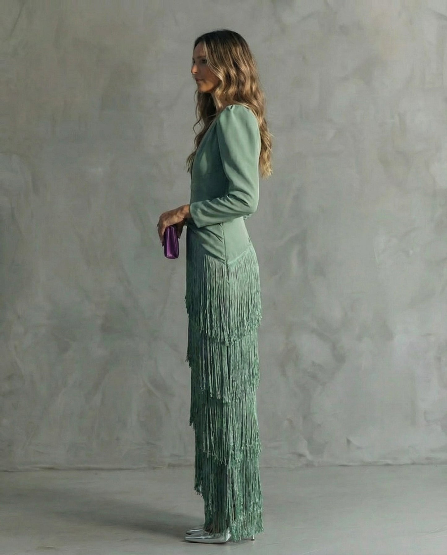 Effortless Midi Dress for Women with V Neck Long Sleeve Fringe