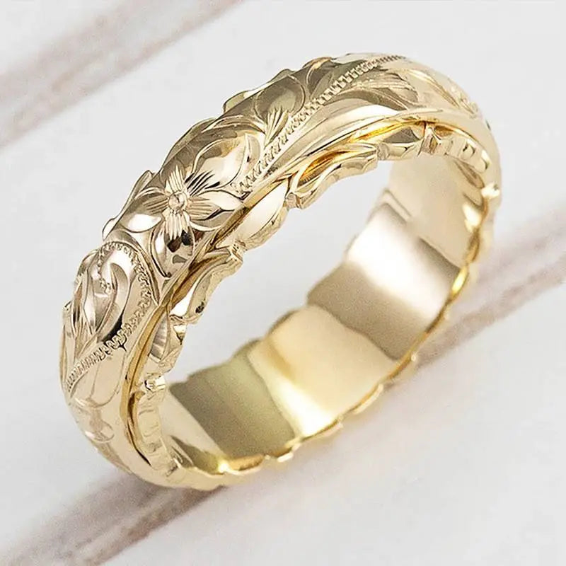 Elegant Gold Floral Ring for Women