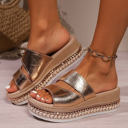 Comfortable Silver Platform Sandals for Women with Open Toe Style
