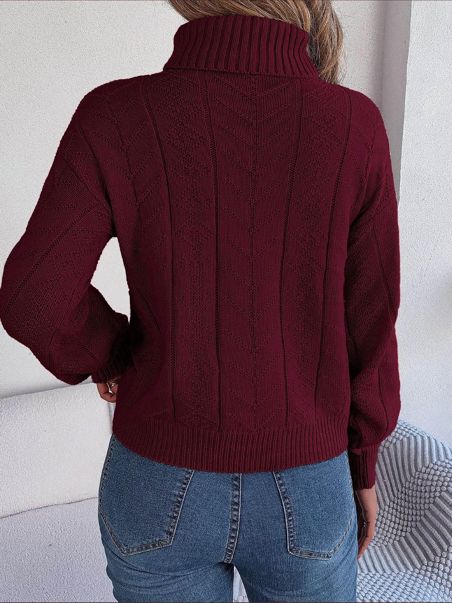 Comfortable Cable Knit Sweater for Women with Turtleneck Long Sleeve Style