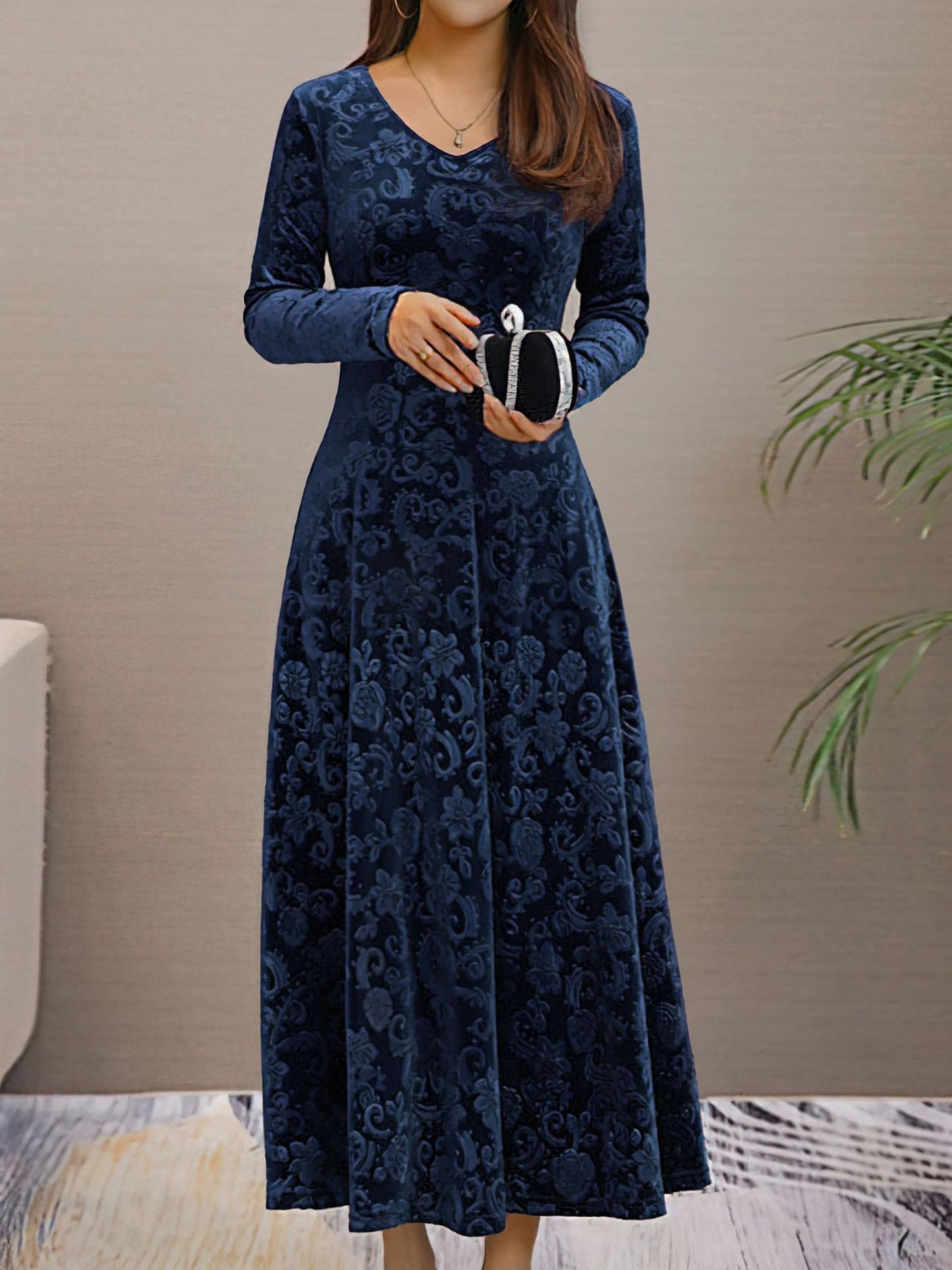 Elegant Floral Maxi Dress for Women with V-Neck Long Sleeve A Line Style