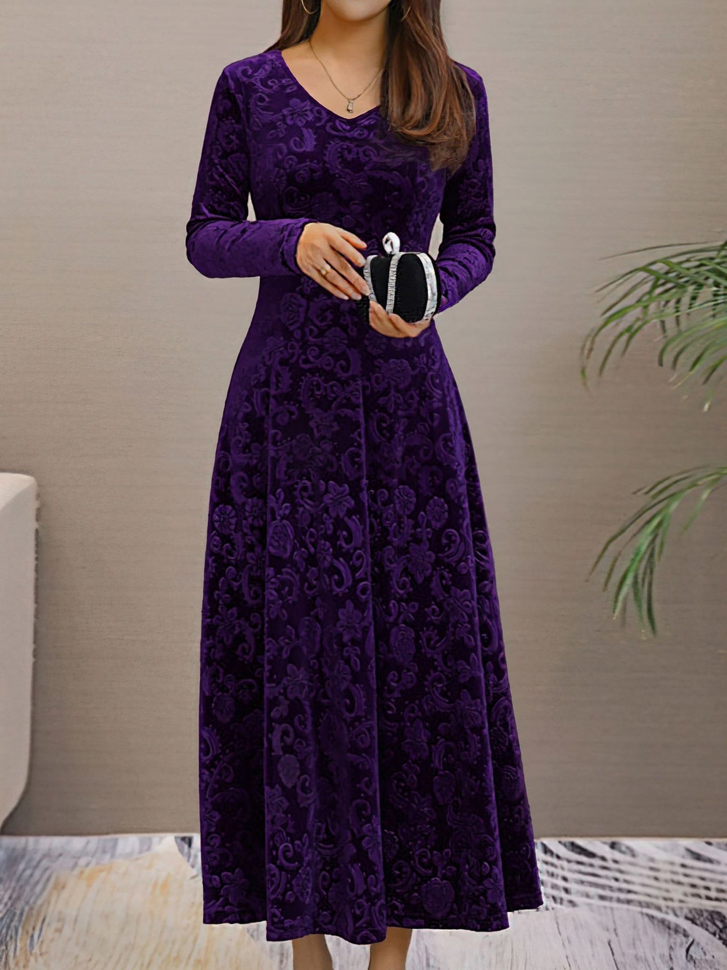 Elegant Floral Maxi Dress for Women with V-Neck Long Sleeve A Line Style
