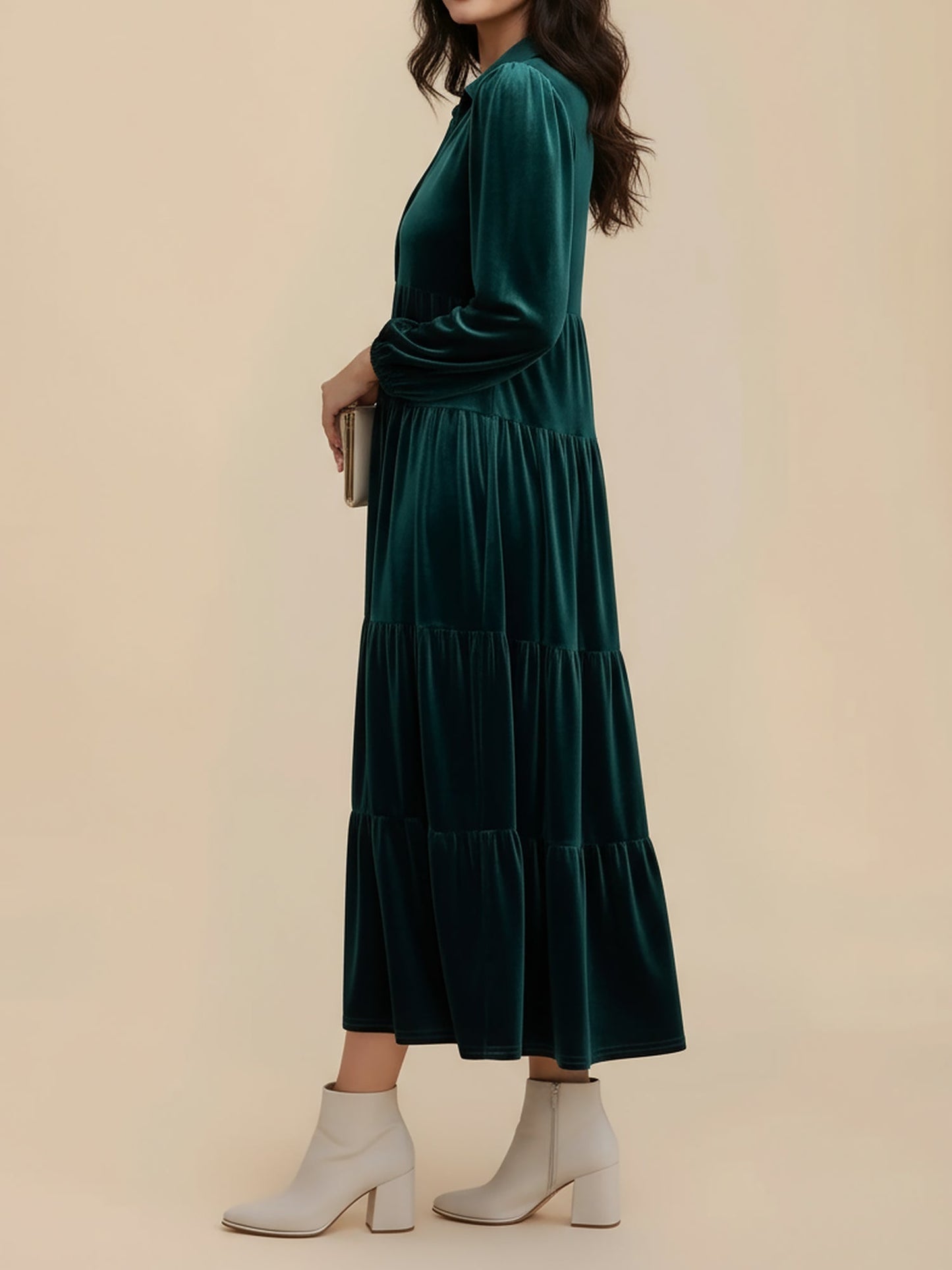 Elegant Velvet Maxi Dress for Women with V-Neck Long Sleeve Empire Waist Style